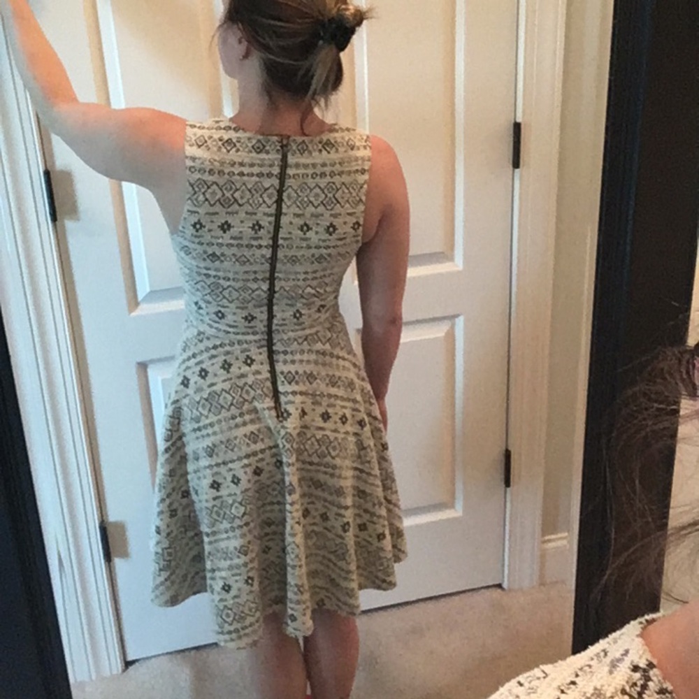 Altr’d state sweater dress - Picture 5 of 7